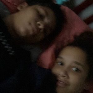 Meet your Posher, Kahshi☔️🖤